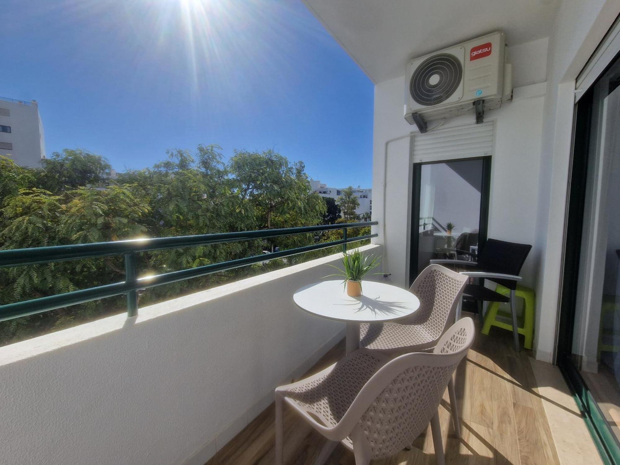 Avenida Mar 1 - Ar-Condicionado, Wifi E 200Mts Da Praia Quarteira Εξωτερικό φωτογραφία